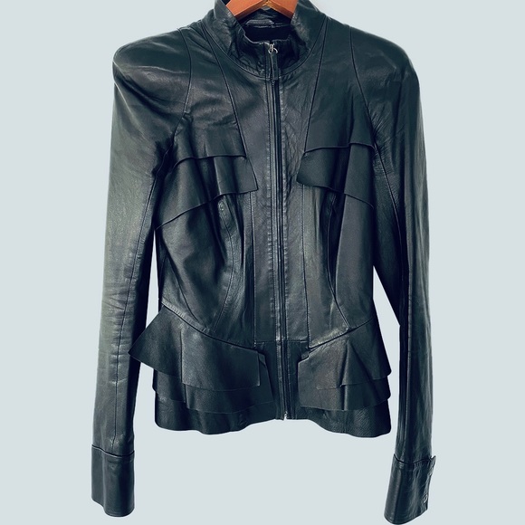 Designer Black Ruffle Fit Jacket, size XS - Picture 3 of 10